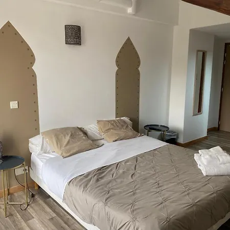 Hotel Les Galets Peyruis