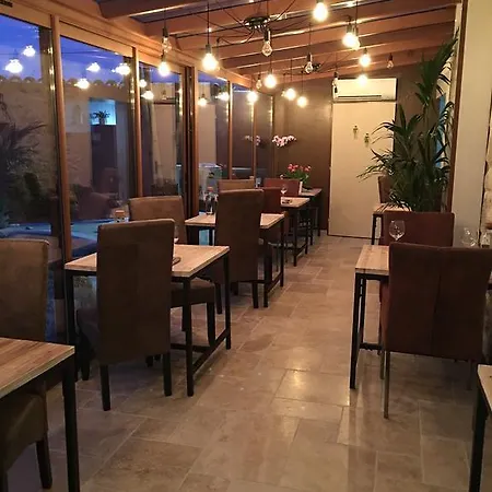 Les Galets Hotel Peyruis